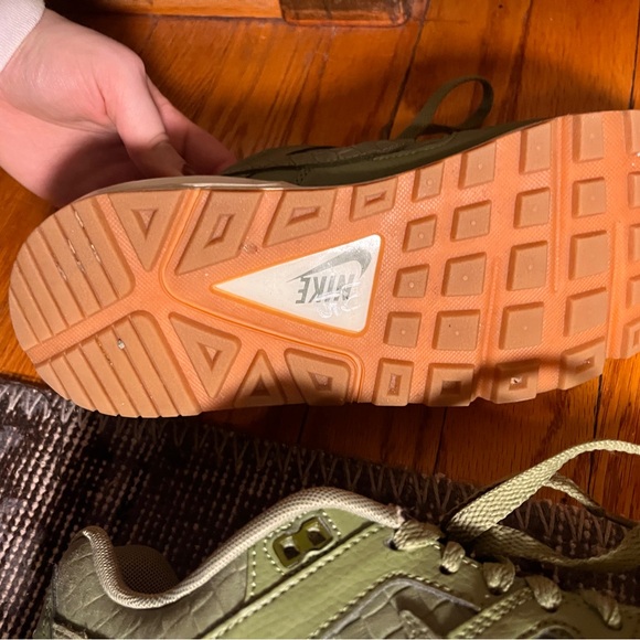 Nike Womens Air Max Command PRM - Picture 5 of 5